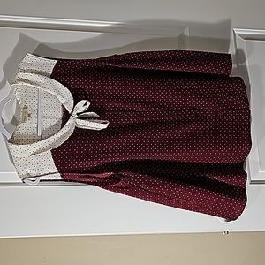 Sleevless Vintage Style Blouse